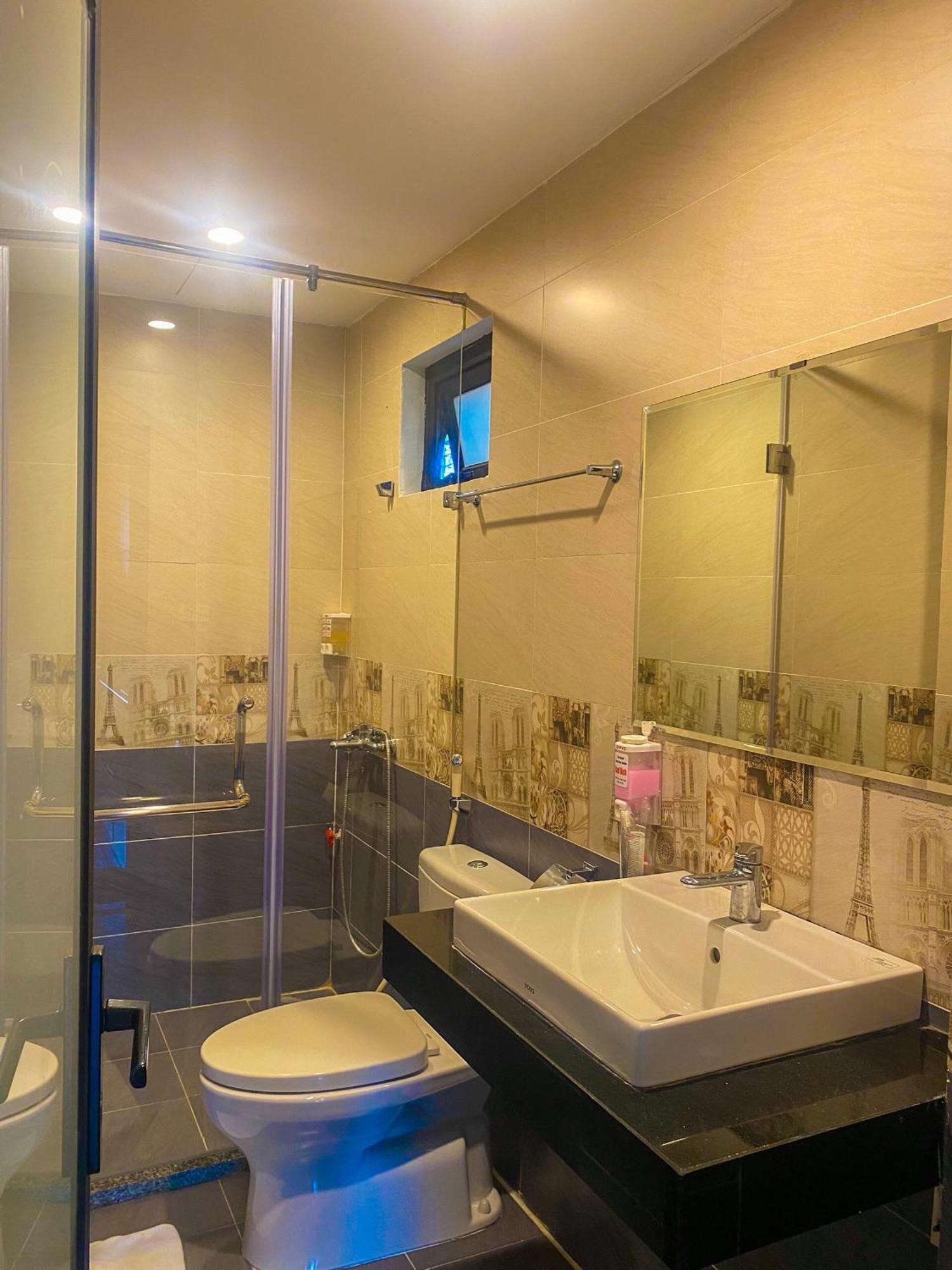 Windy Lakeview Studio Ha Noi Ханой Экстерьер фото