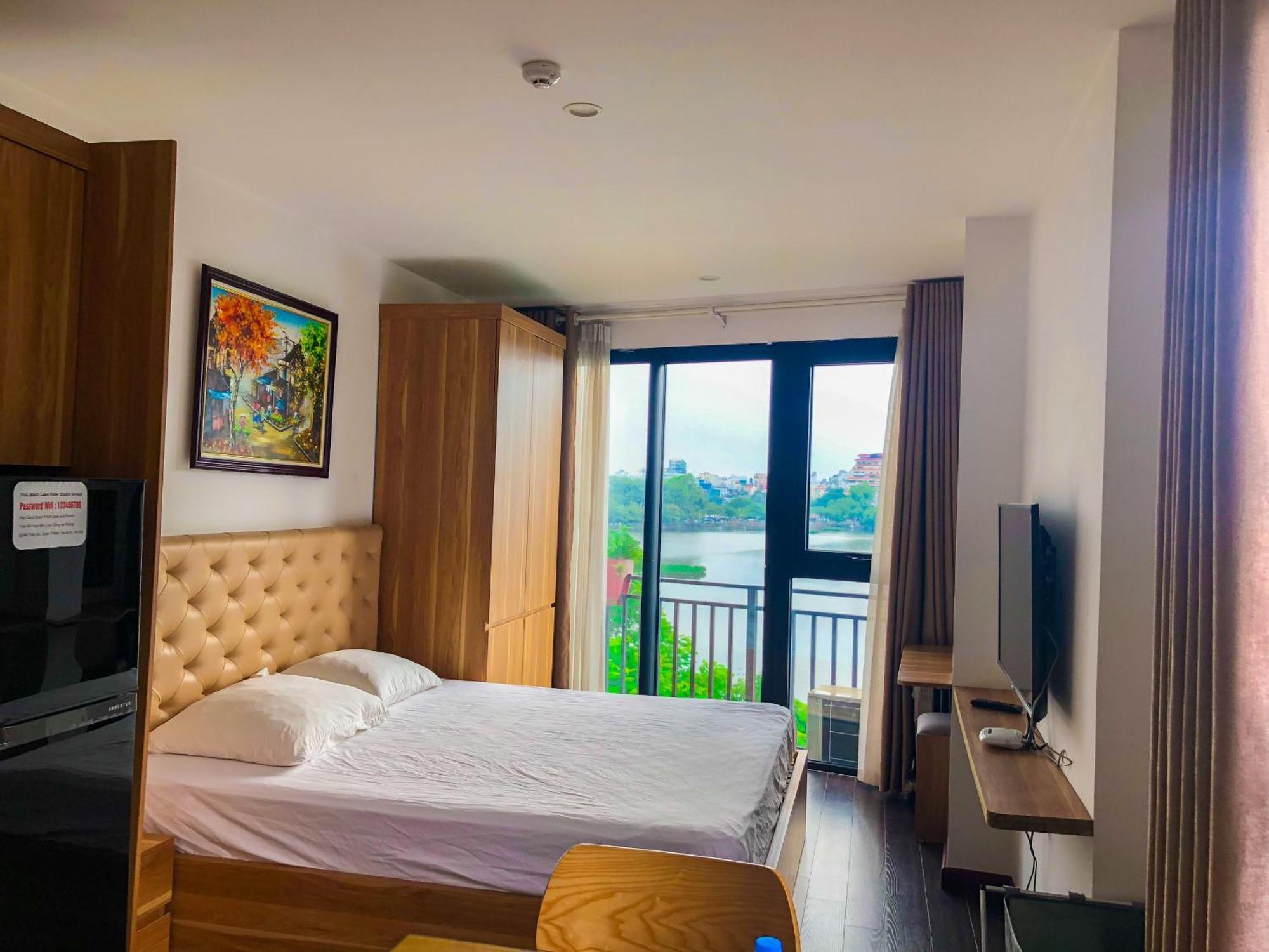 Windy Lakeview Studio Ha Noi Ханой Экстерьер фото