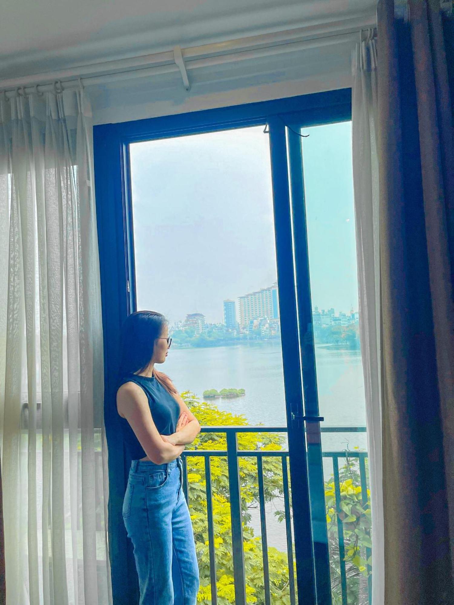 Windy Lakeview Studio Ha Noi Ханой Экстерьер фото